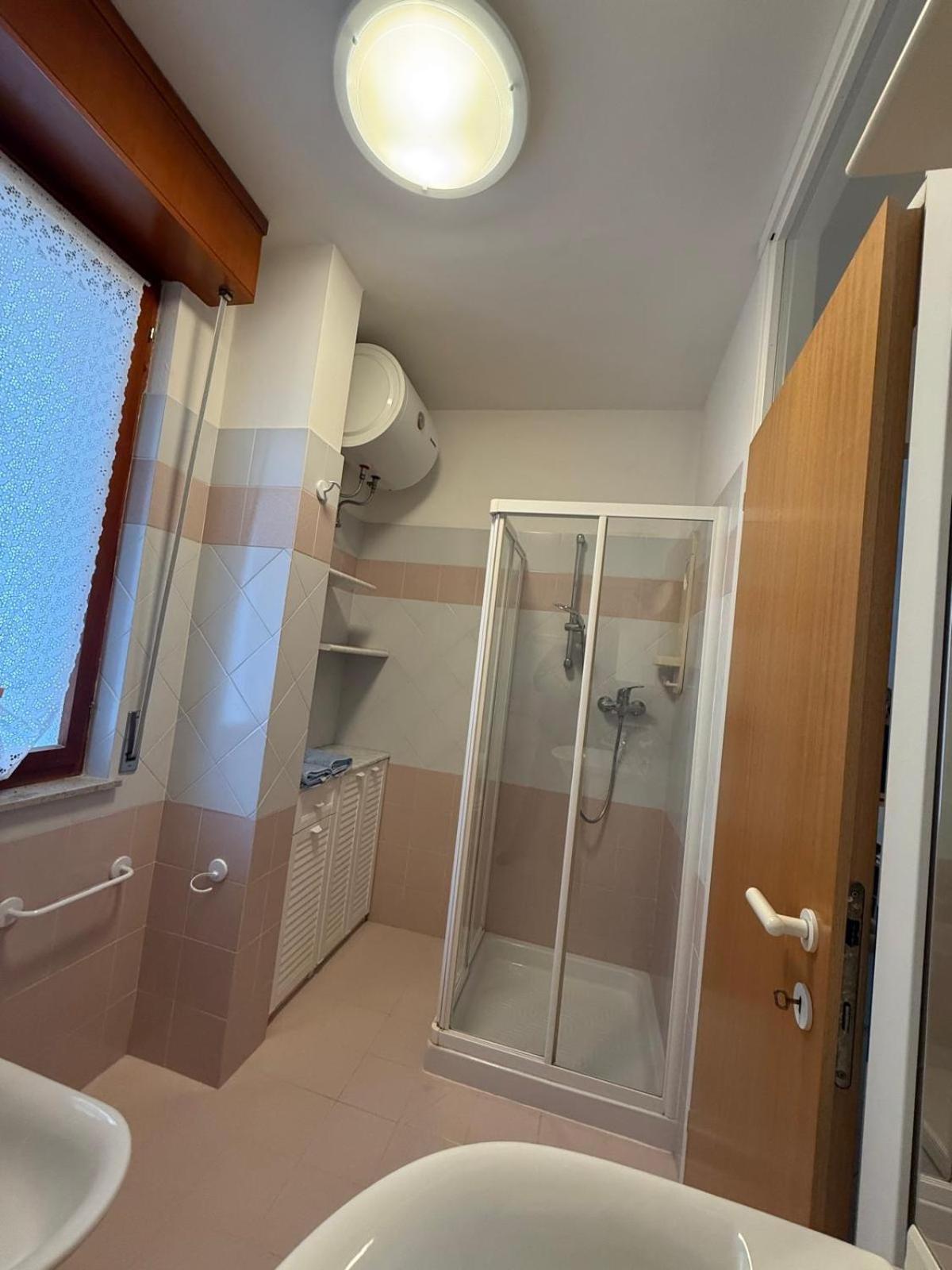 Gracious Apartment Located In The Heart Of Lignano Lignano Sabbiadoro Esterno foto